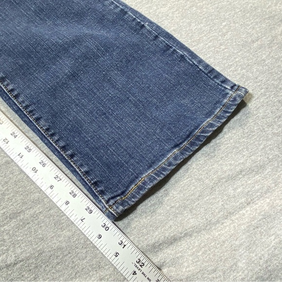 Levis 529 Jeans Women's 12M Blue Curvy Bootcut Western Mid Rise Stretch Denim - Picture 16 of 16